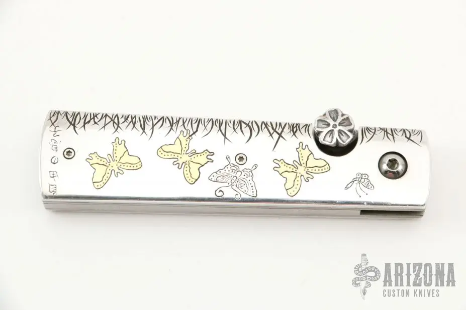 Engraved Linerlock Folder 5 Engraved Linerlock Folder - Image 3